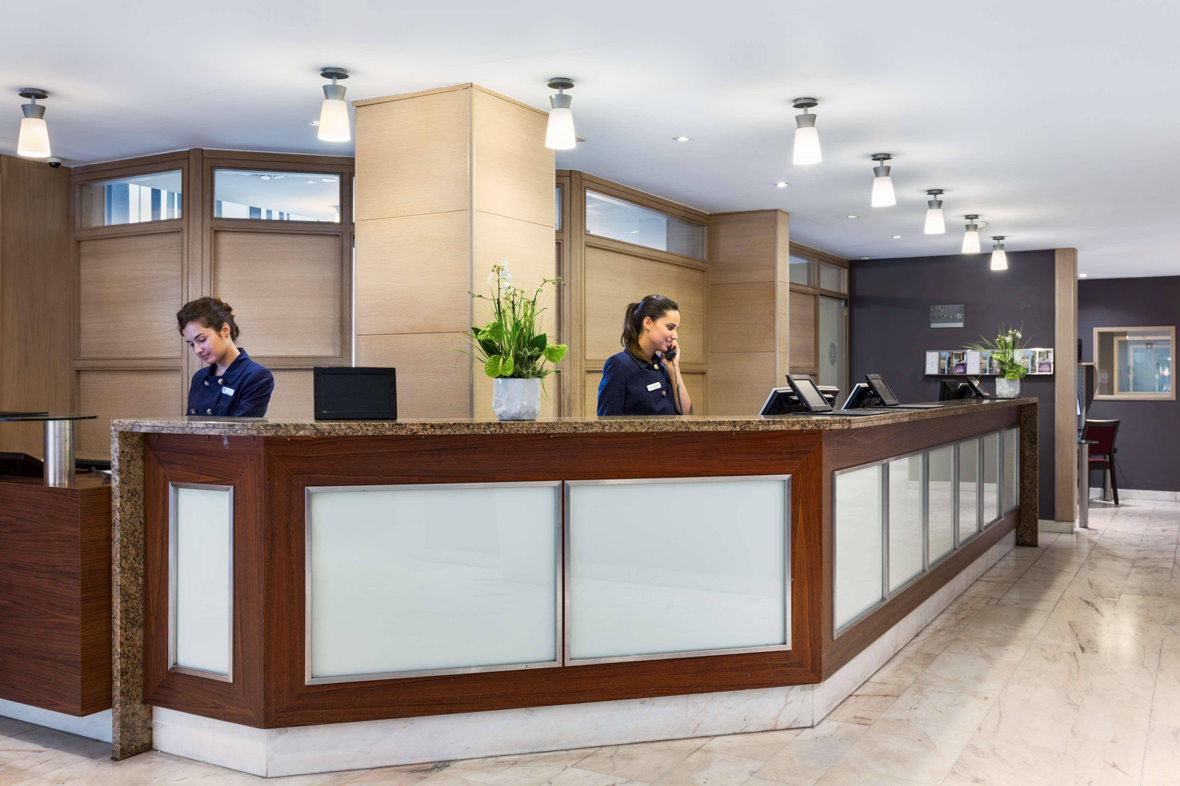 Nh Brussels Louise Hotel Saint-Gilles Екстериор снимка